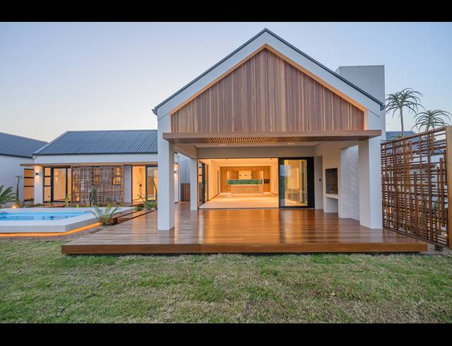 4 BEDROOM HOUSE FOR SALE IN SPRINGVALE COUNTRY ESTATE
